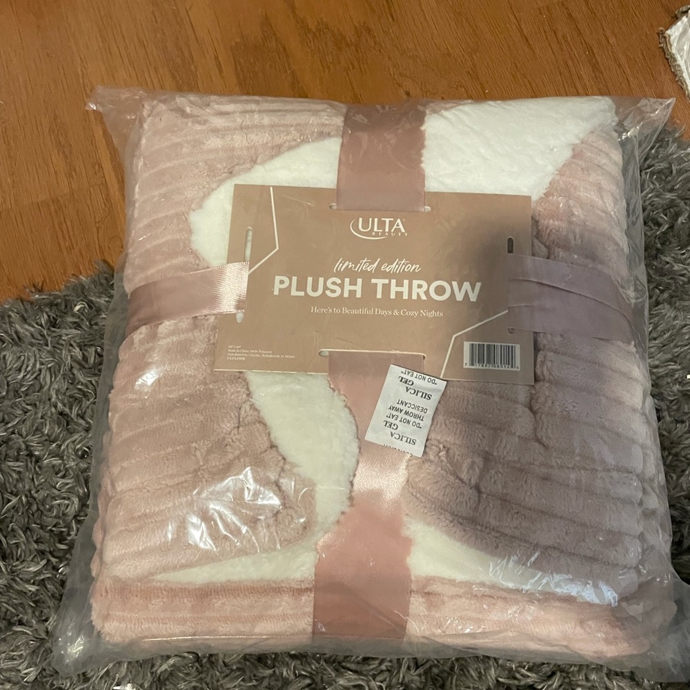 Limited edition Ulta plush throw